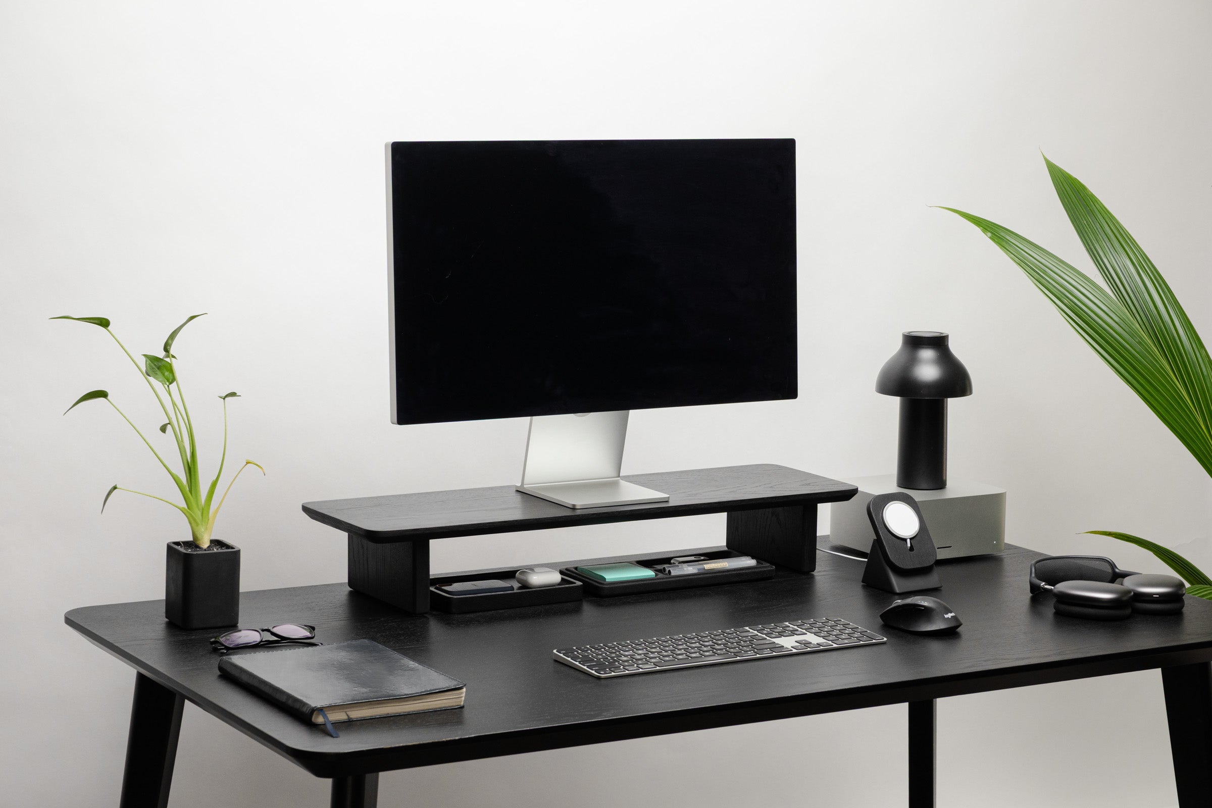 Black Desk Shelf (Medium)