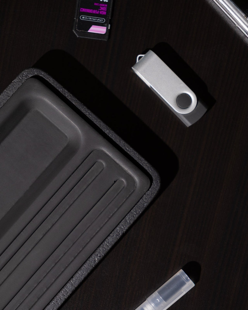 Studio Desk Tray (Compact / Blackout)