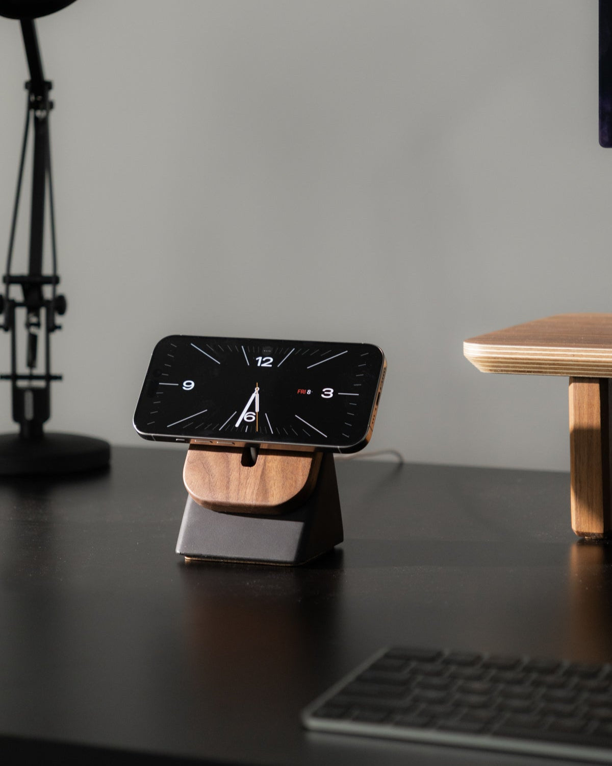 Upright MagSafe Stand Bundle