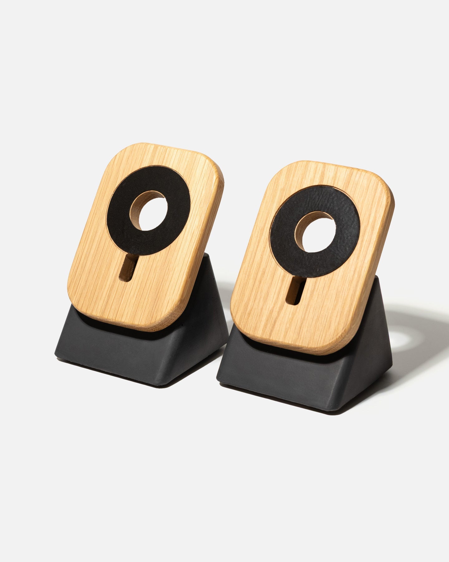 Upright MagSafe Stand Bundle