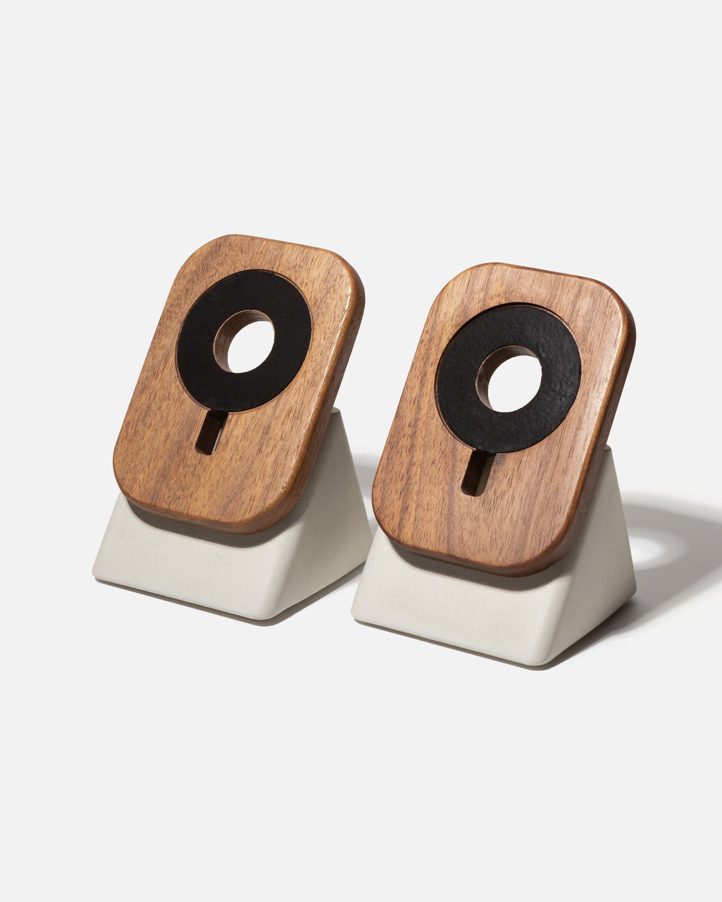 Upright MagSafe Stand Bundle