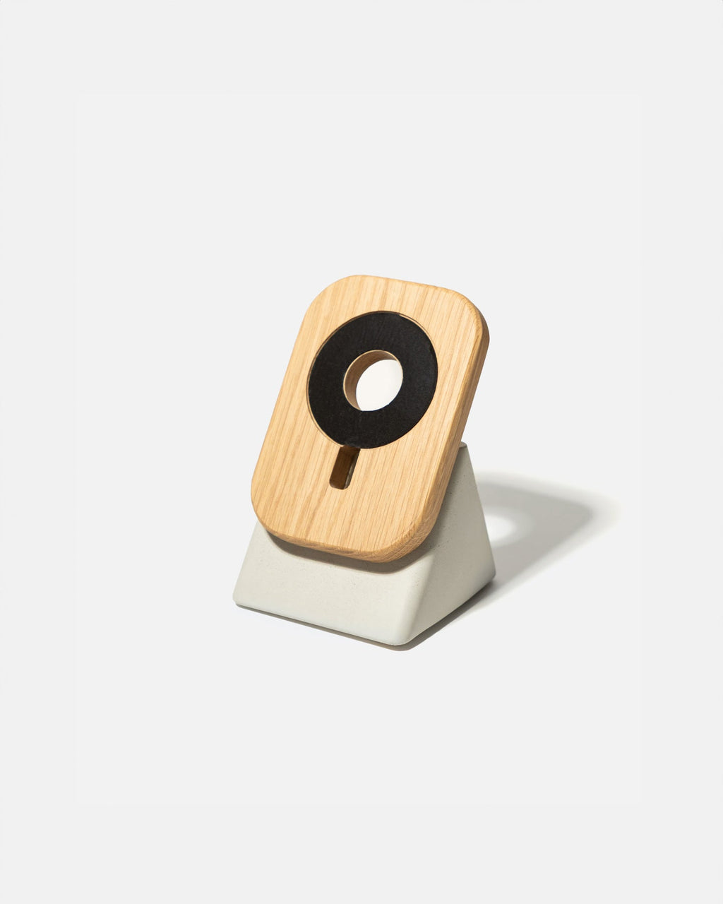 Upright MagSafe Stand Bundle