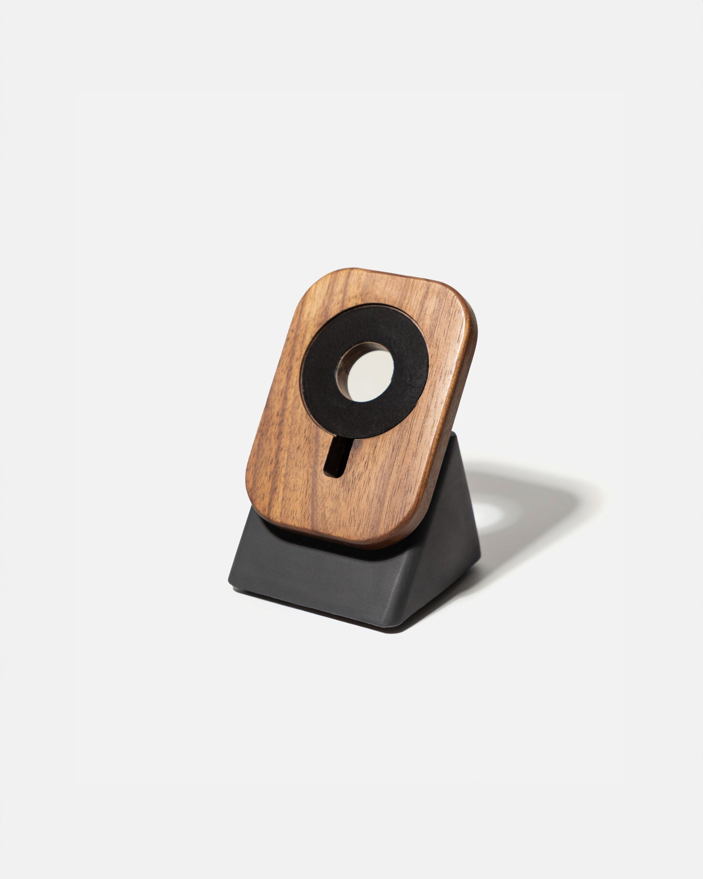 Upright MagSafe Stand Bundle